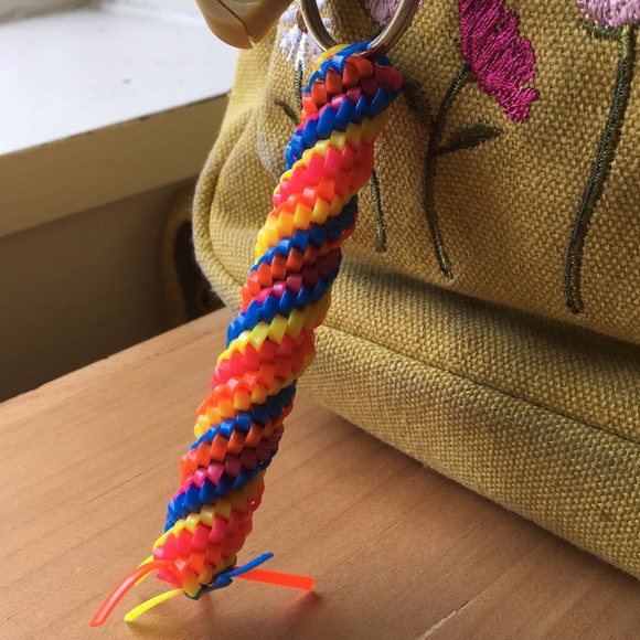 Handmade neon gimp key chain - Picture 1 of 3